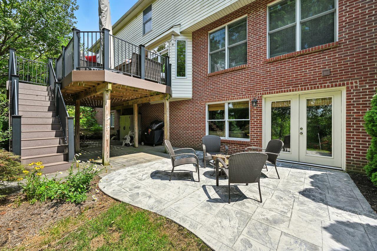 Union, Kentucky, 41091, United States, 4 Bedrooms Bedrooms, ,5 BathroomsBathrooms,Residential,For Sale,1961010