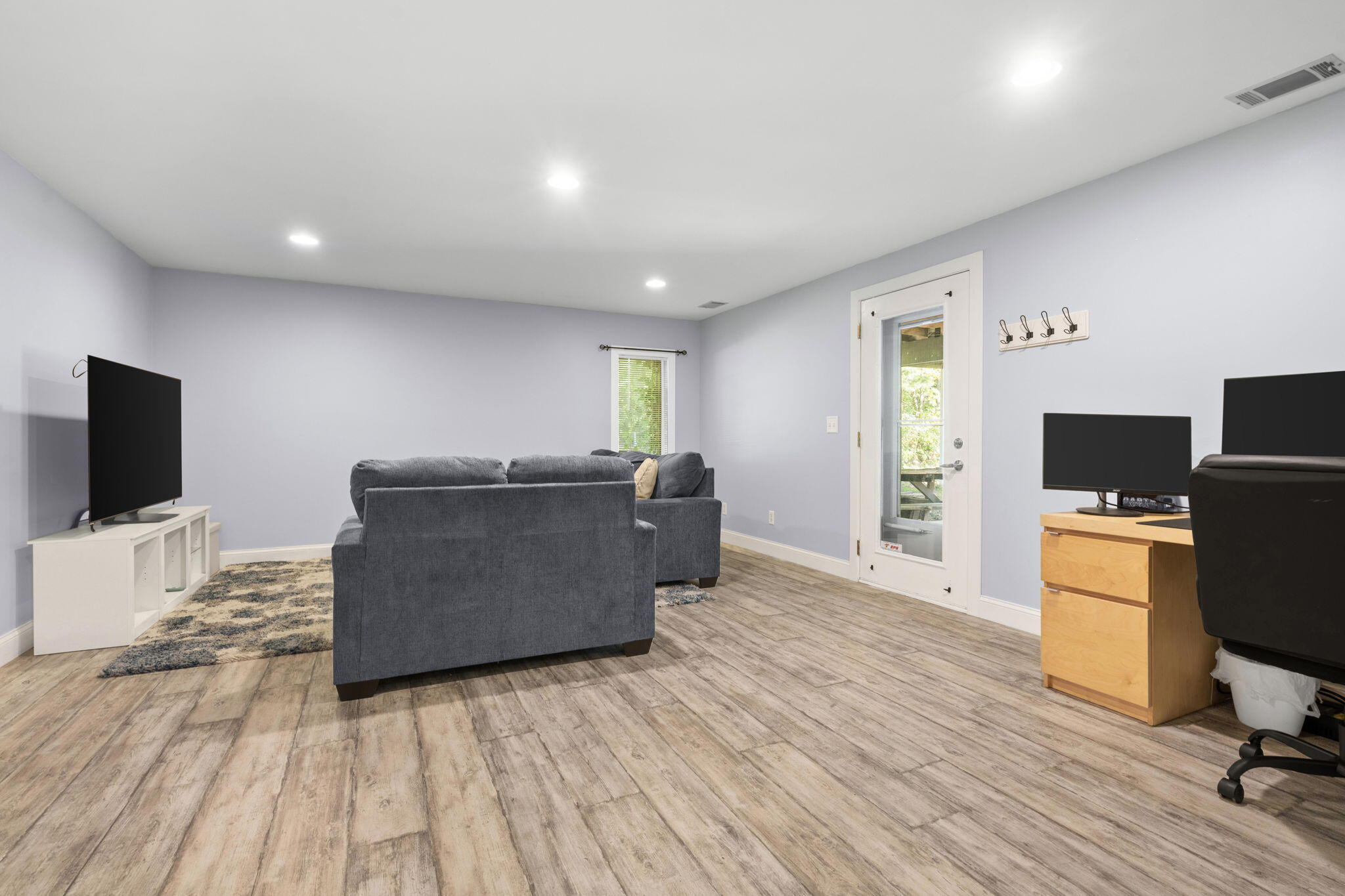 Holland, Michigan, 49423, United States, 5 Bedrooms Bedrooms, ,4 BathroomsBathrooms,Residential,For Sale,1982787