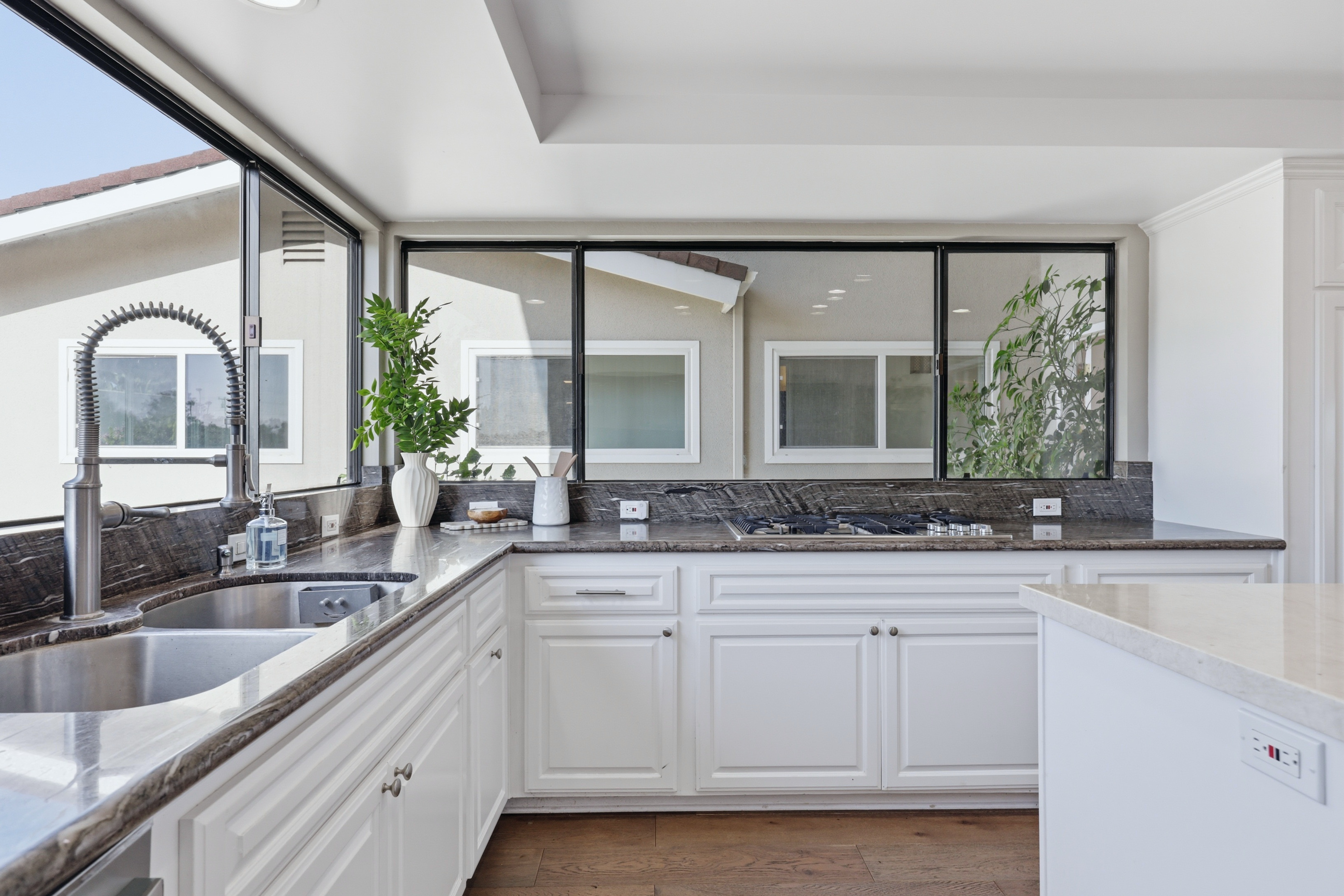  585 Otero Court, Camarillo, CA 93010 - 物件實景