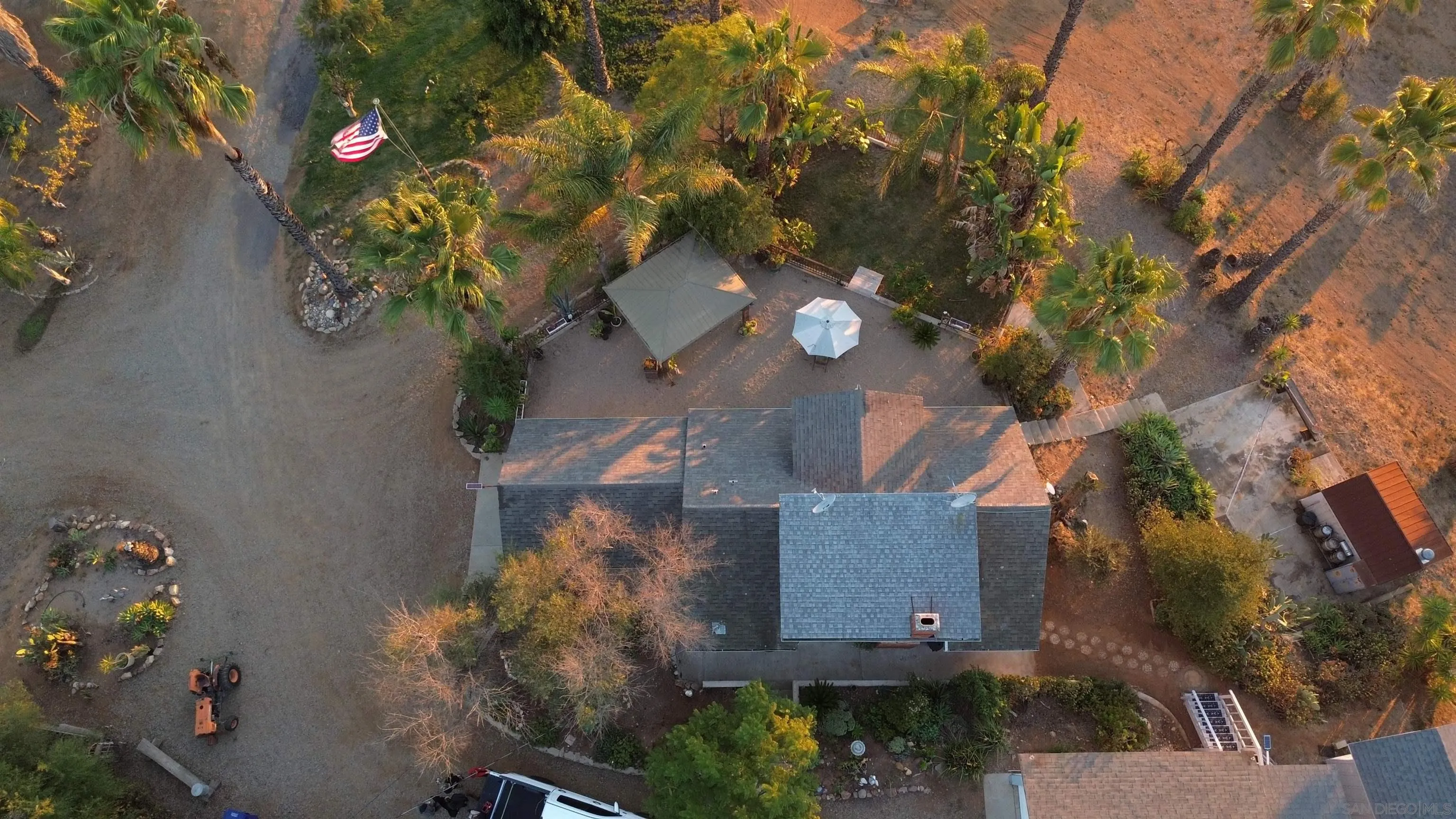 Valley Center, California, 92082, United States, 2 Bedrooms Bedrooms, ,3 BathroomsBathrooms,Residential,For Sale,1988929