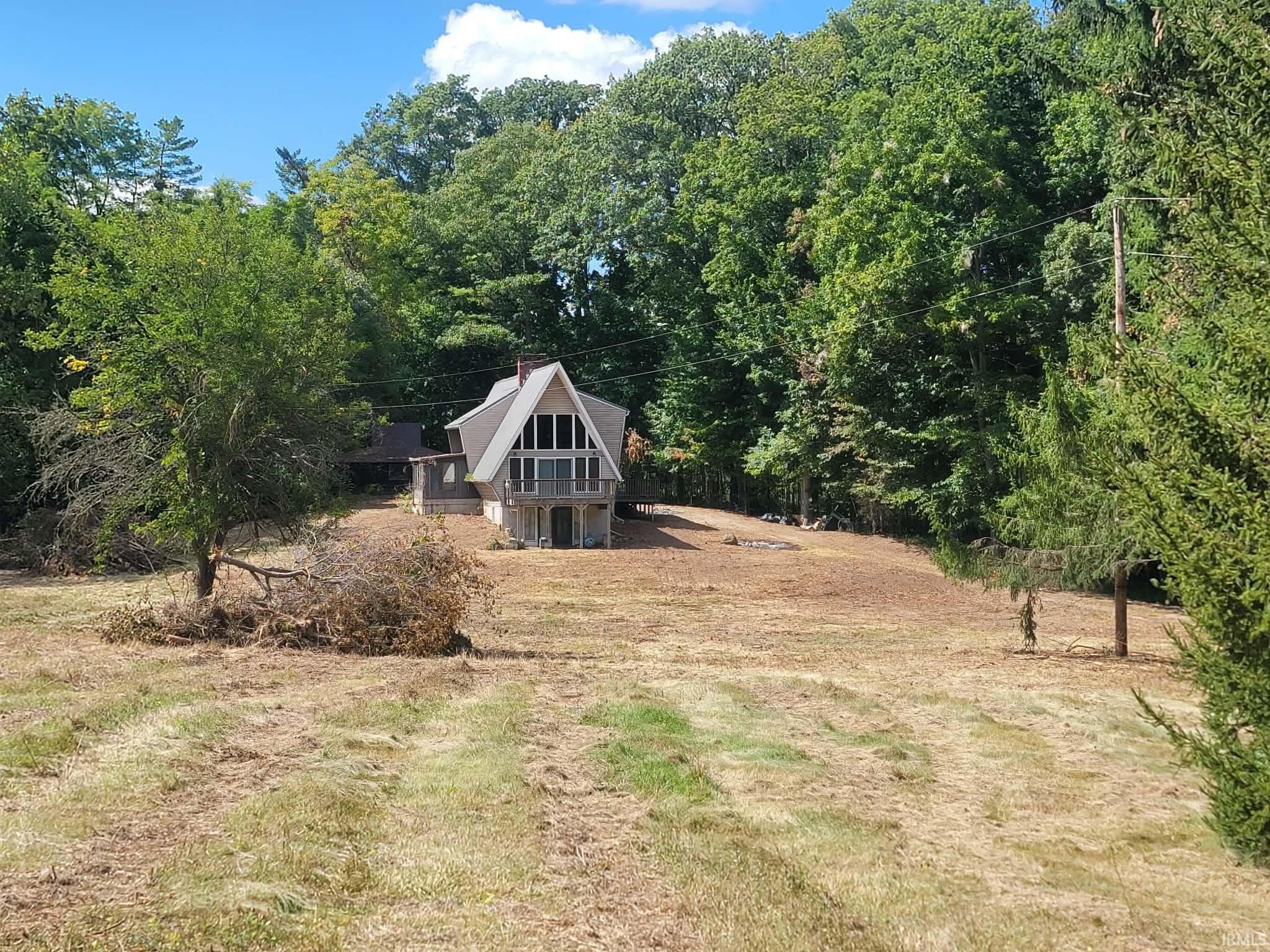 Roanoke, Indiana, 46783, United States, 4 Bedrooms Bedrooms, ,3 BathroomsBathrooms,Residential,For Sale,2005633