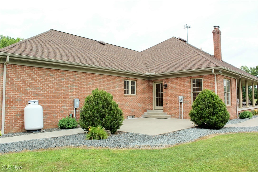 Lowellville, Ohio, 44436, United States, 3 Bedrooms Bedrooms, ,2 BathroomsBathrooms,Residential,For Sale,1984075