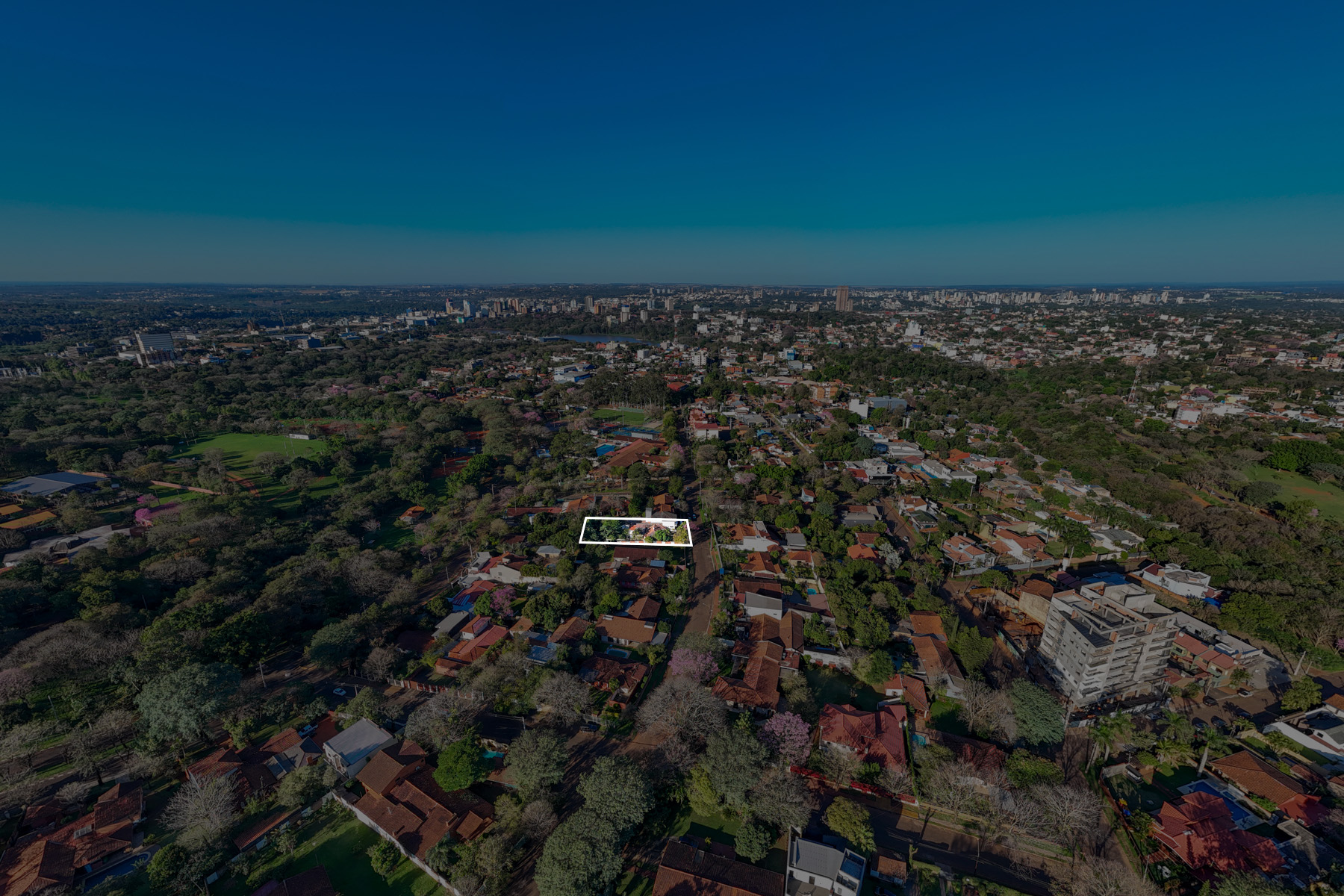  Exclusive Large-Scale Lot in Área 1, Ciudad del Este - 物件實景