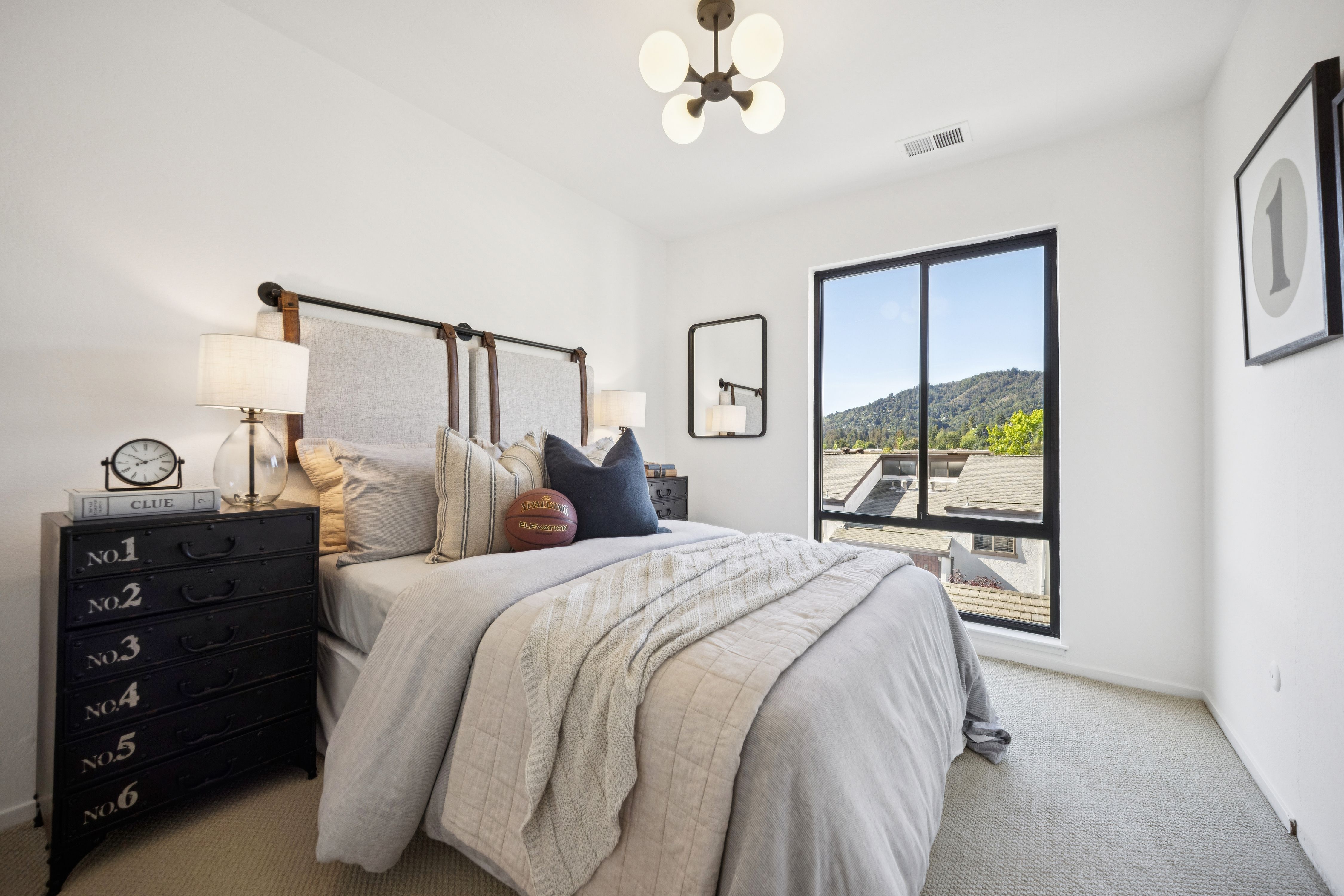  Spacious Greenbrae Townhome - 物件實景