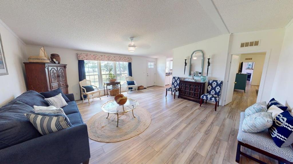 Painter, Virginia, 23420, United States, 4 Bedrooms Bedrooms, ,2 BathroomsBathrooms,Residential,For Sale,1908703