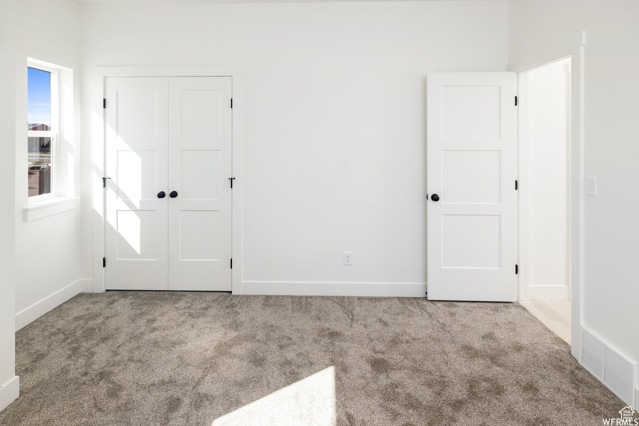 Hyrum, Utah, 84319, United States, 3 Bedrooms Bedrooms, ,2 BathroomsBathrooms,Residential,For Sale,1929155