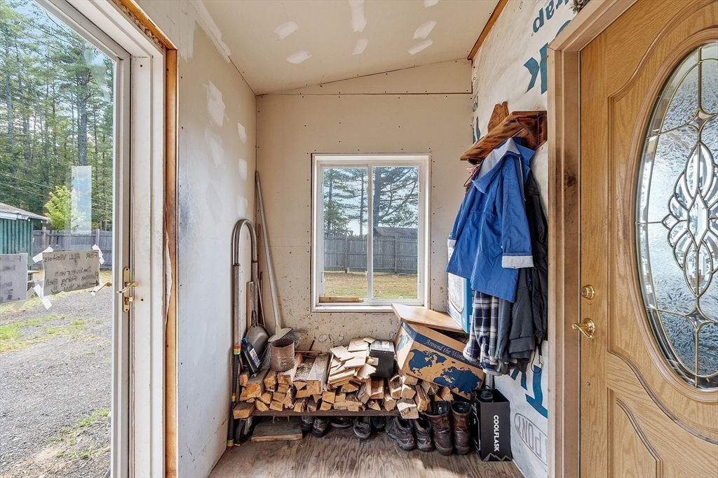 Ashburnham, Massachusetts, 01430, United States, 2 Bedrooms Bedrooms, ,1 BathroomBathrooms,Residential,For Sale,1923929