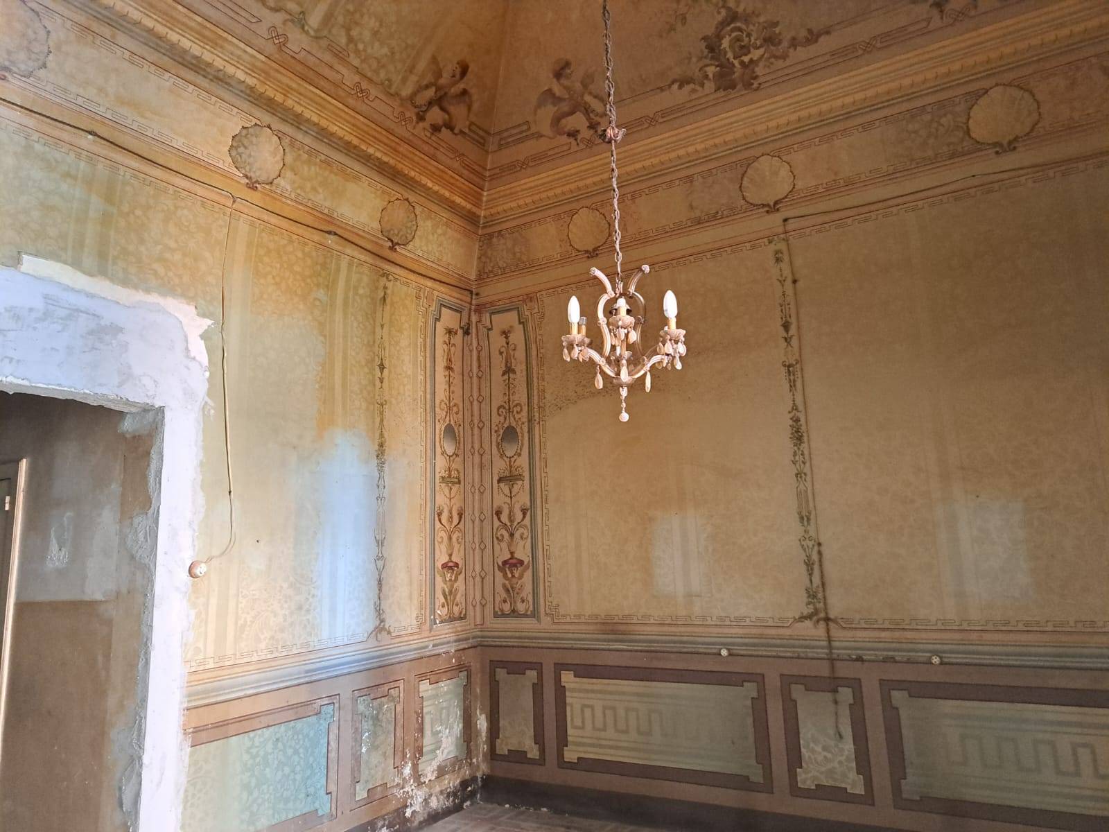 Via SS. Annunziata, Taranto, Taranto, 74100, IT, 16 Bedrooms Bedrooms, ,3 BathroomsBathrooms,Residential,For Sale,Via SS. Annunziata,1627262