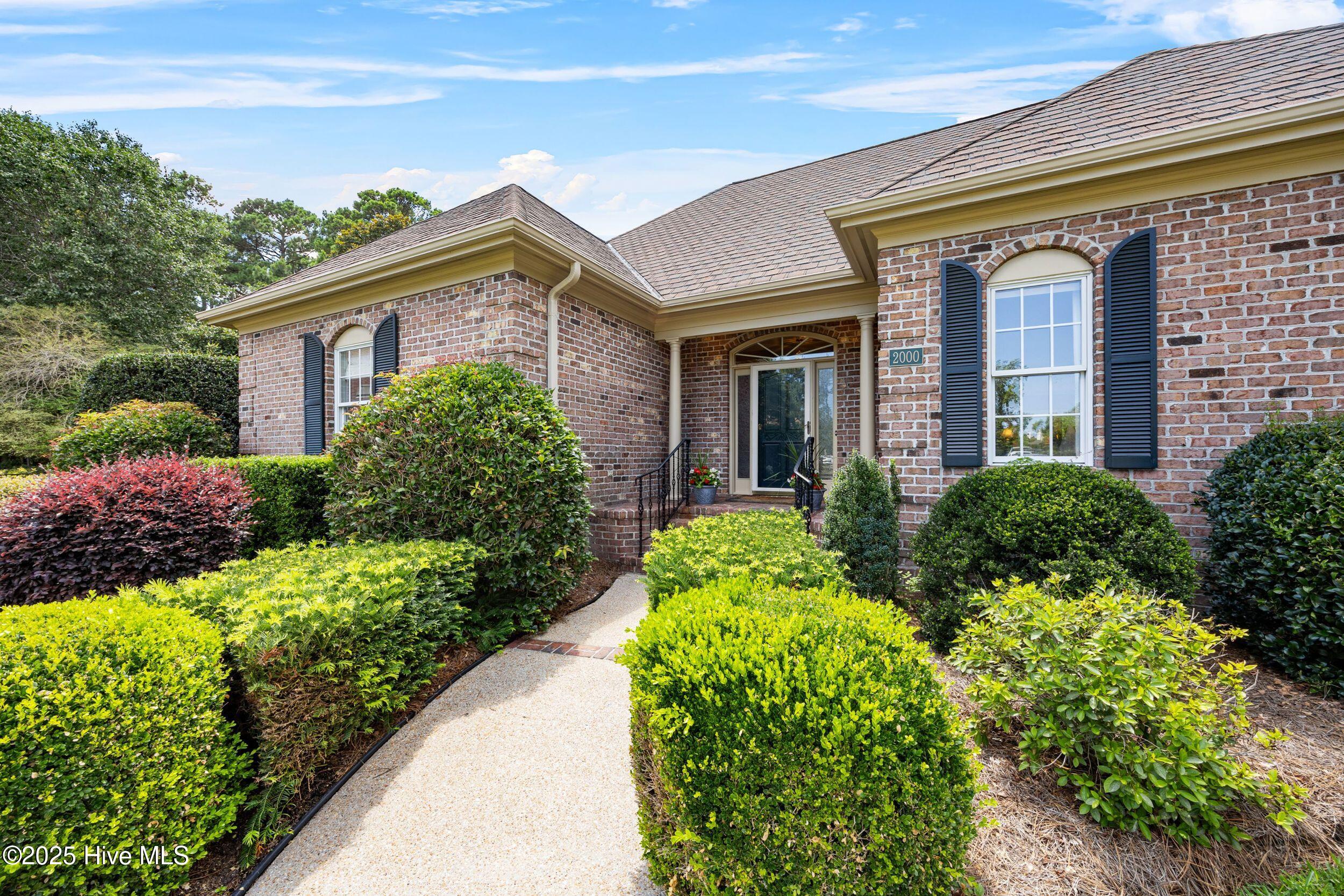 Wilmington, North Carolina, 28405, United States, 4 Bedrooms Bedrooms, ,4 BathroomsBathrooms,Residential,For Sale,1876476