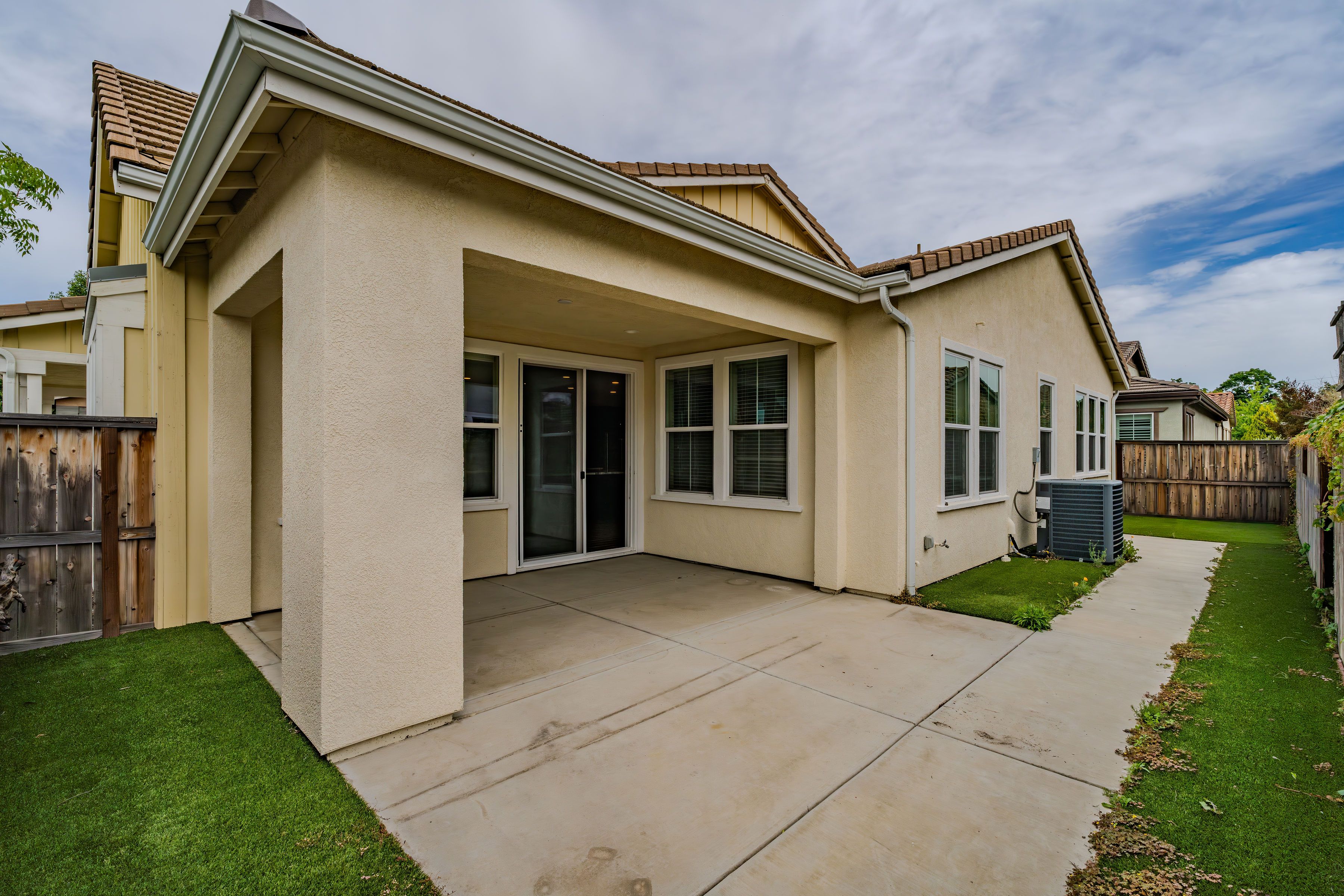  2584 Lombardy Court, Lodi, CA 95242 - 物件實景