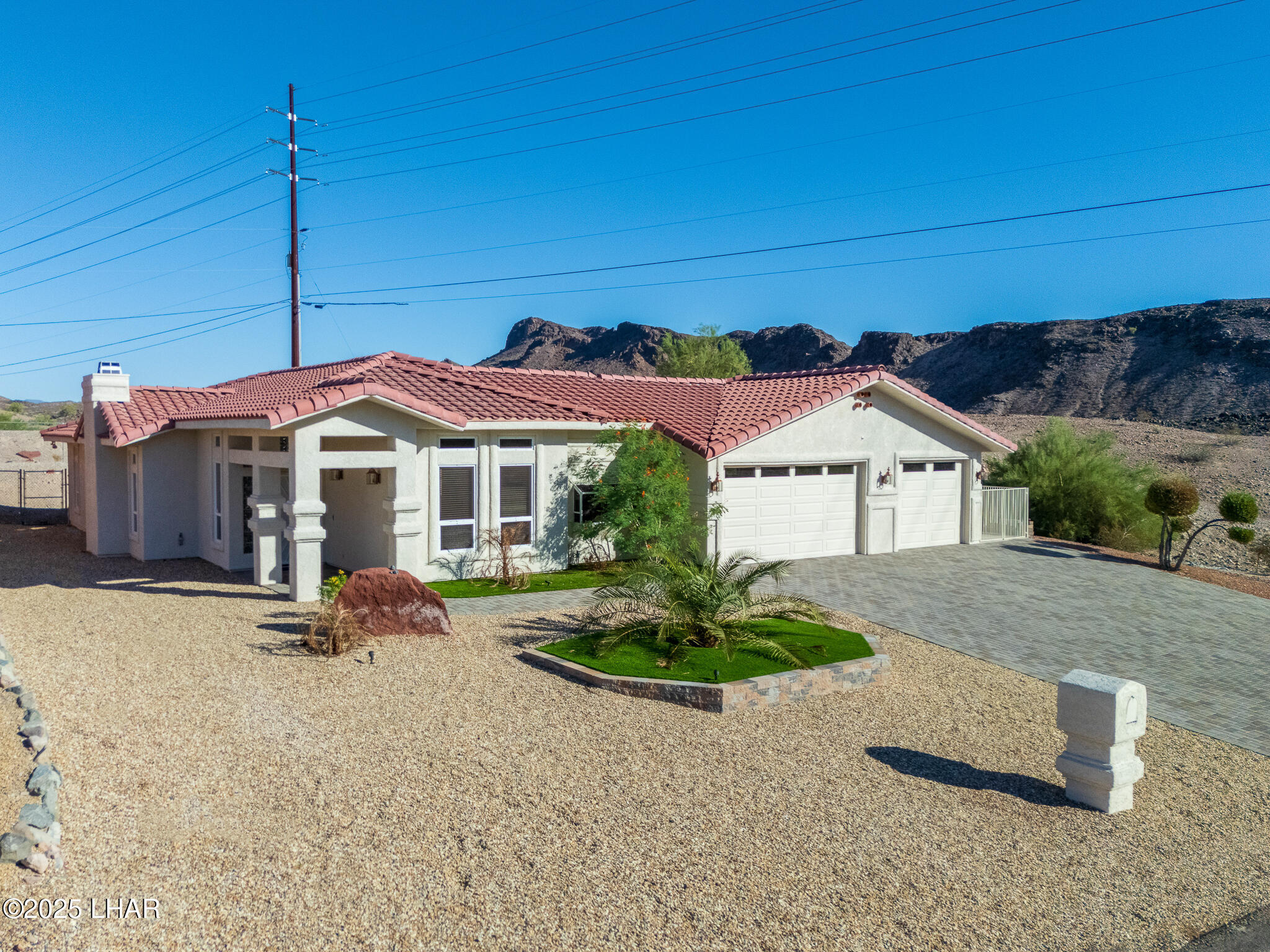 Lake Havasu City, Arizona, 86406, United States, 3 Bedrooms Bedrooms, ,2 BathroomsBathrooms,Residential,For Sale,1846694