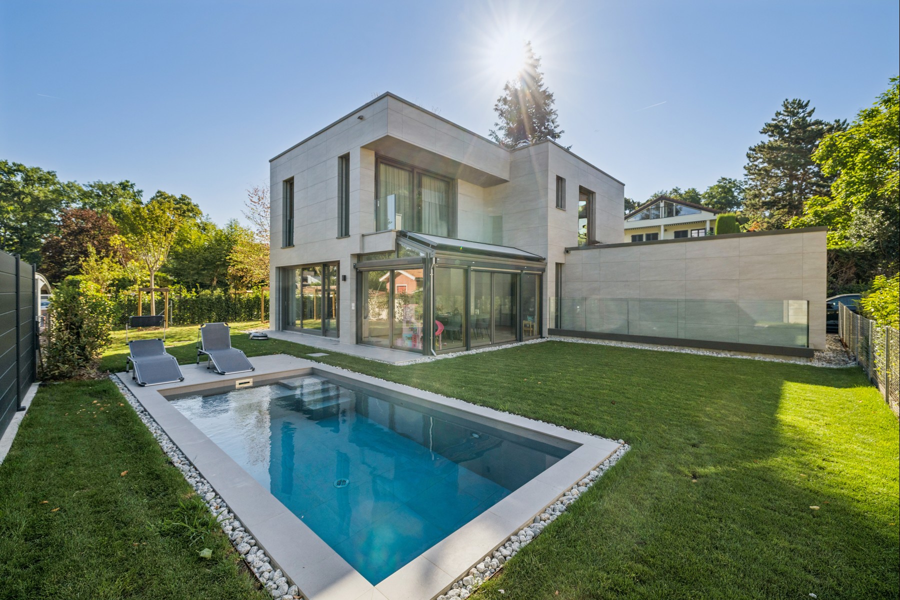  Stunning new villa - 物件實景