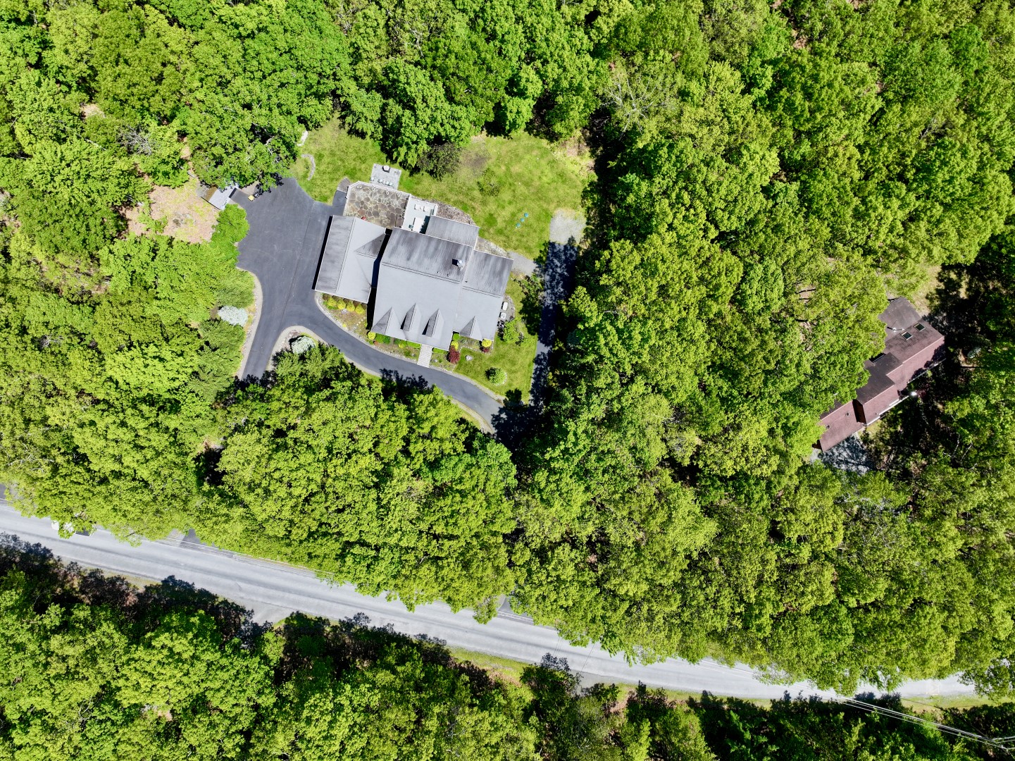 Hawley, Pennsylvania, 18428, United States, 3 Bedrooms Bedrooms, ,4 BathroomsBathrooms,Residential,For Sale,1846687