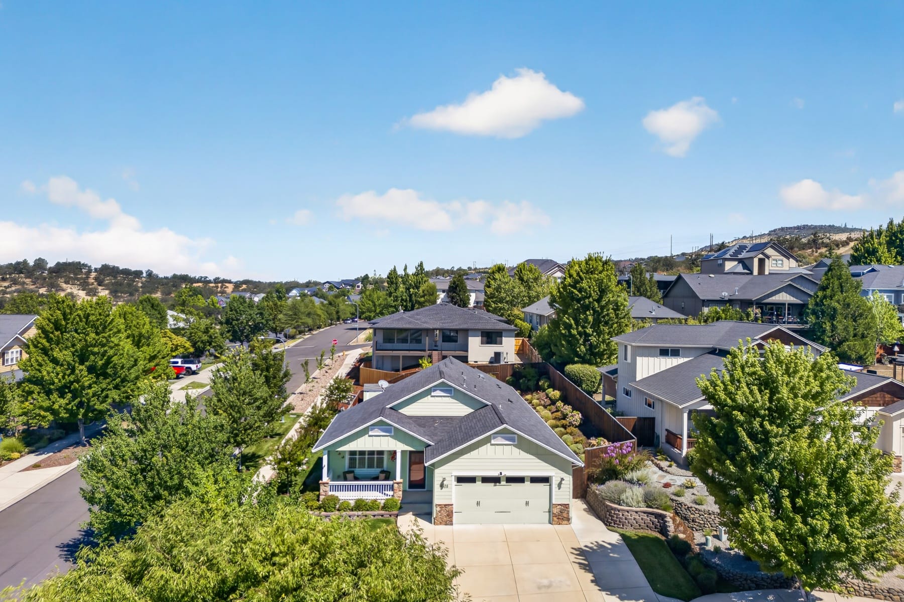  4303 Vineyard Terrace Medford, OR 97504 - 物件實景