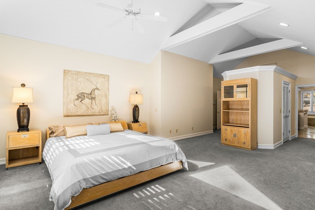 Hiawassee, Georgia, 30546, United States, 3 Bedrooms Bedrooms, ,4 BathroomsBathrooms,Residential,For Sale,1978454