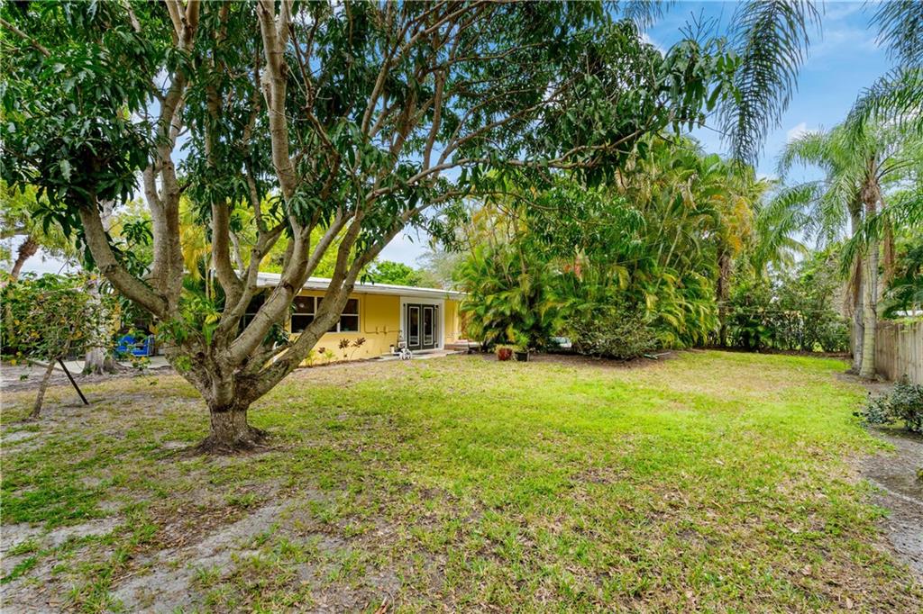 Vero Beach, Florida, 32960, United States, 3 Bedrooms Bedrooms, ,2 BathroomsBathrooms,Residential,For Sale,1989313