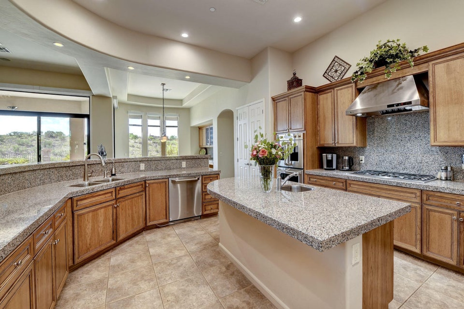  4055 N Black Rock Drive¦Tucson, AZ - 物件實景