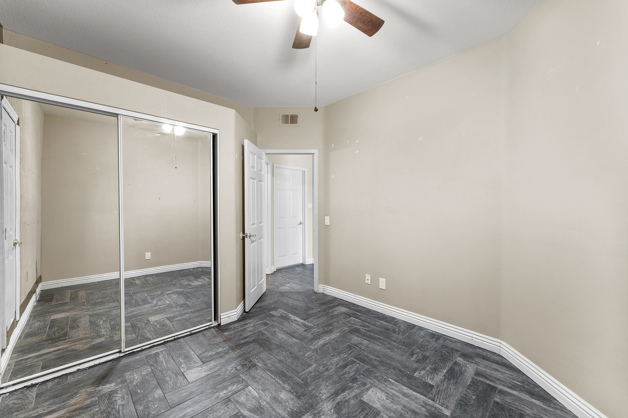 Banning, California, 92220, United States, 4 Bedrooms Bedrooms, ,2 BathroomsBathrooms,Residential,For Sale,1983509