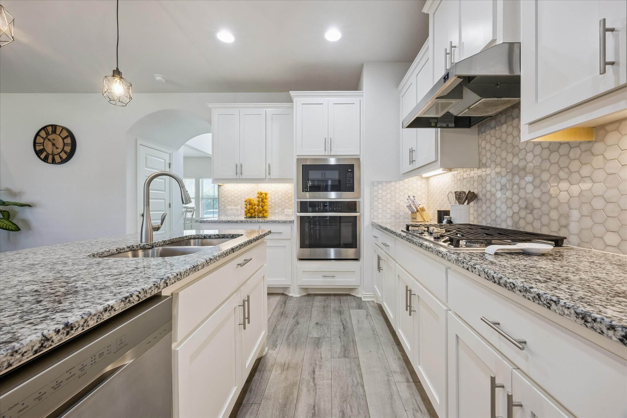  8720 Mina Drive, Austin, TX 78747 - 物件實景