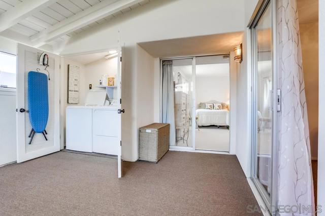 San Diego, California, 92128, United States, 2 Bedrooms Bedrooms, ,2 BathroomsBathrooms,Residential,For Sale,1937769