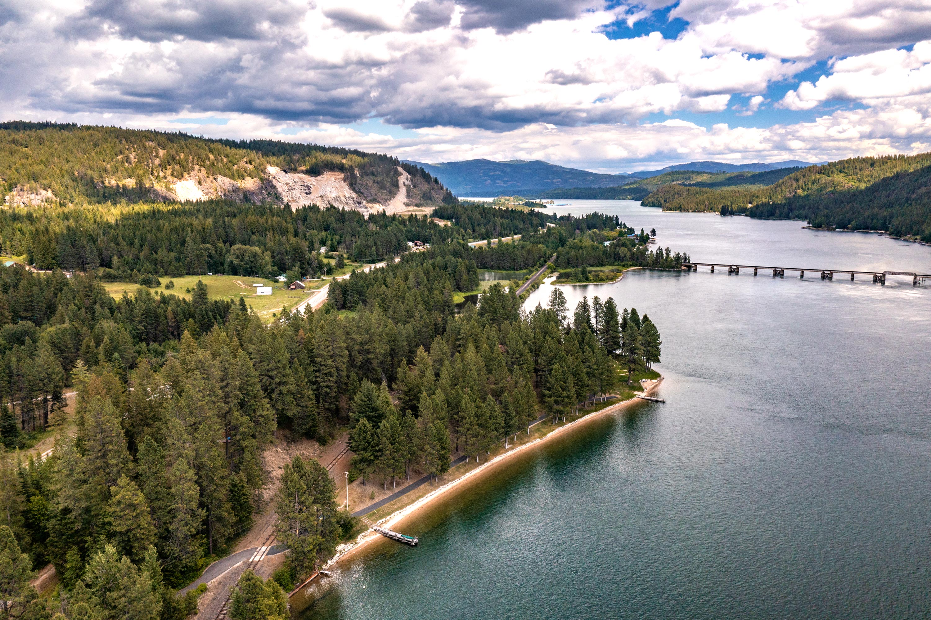 Sandpoint, Idaho, 83864, United States, 2 Bedrooms Bedrooms, ,4 BathroomsBathrooms,Residential,For Sale,1806623