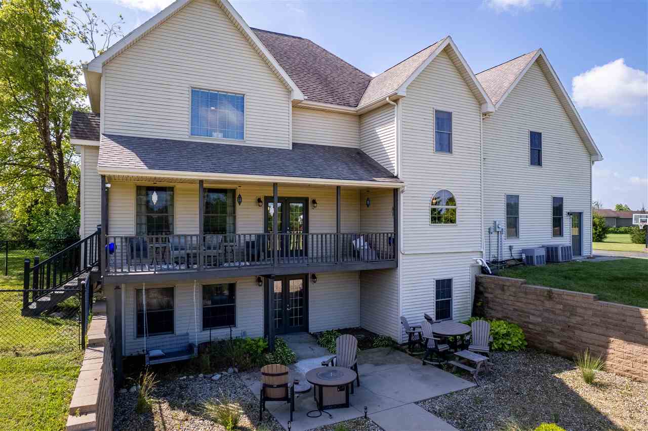 Centerville, Indiana, 47330, United States, 4 Bedrooms Bedrooms, ,4 BathroomsBathrooms,Residential,For Sale,1874331