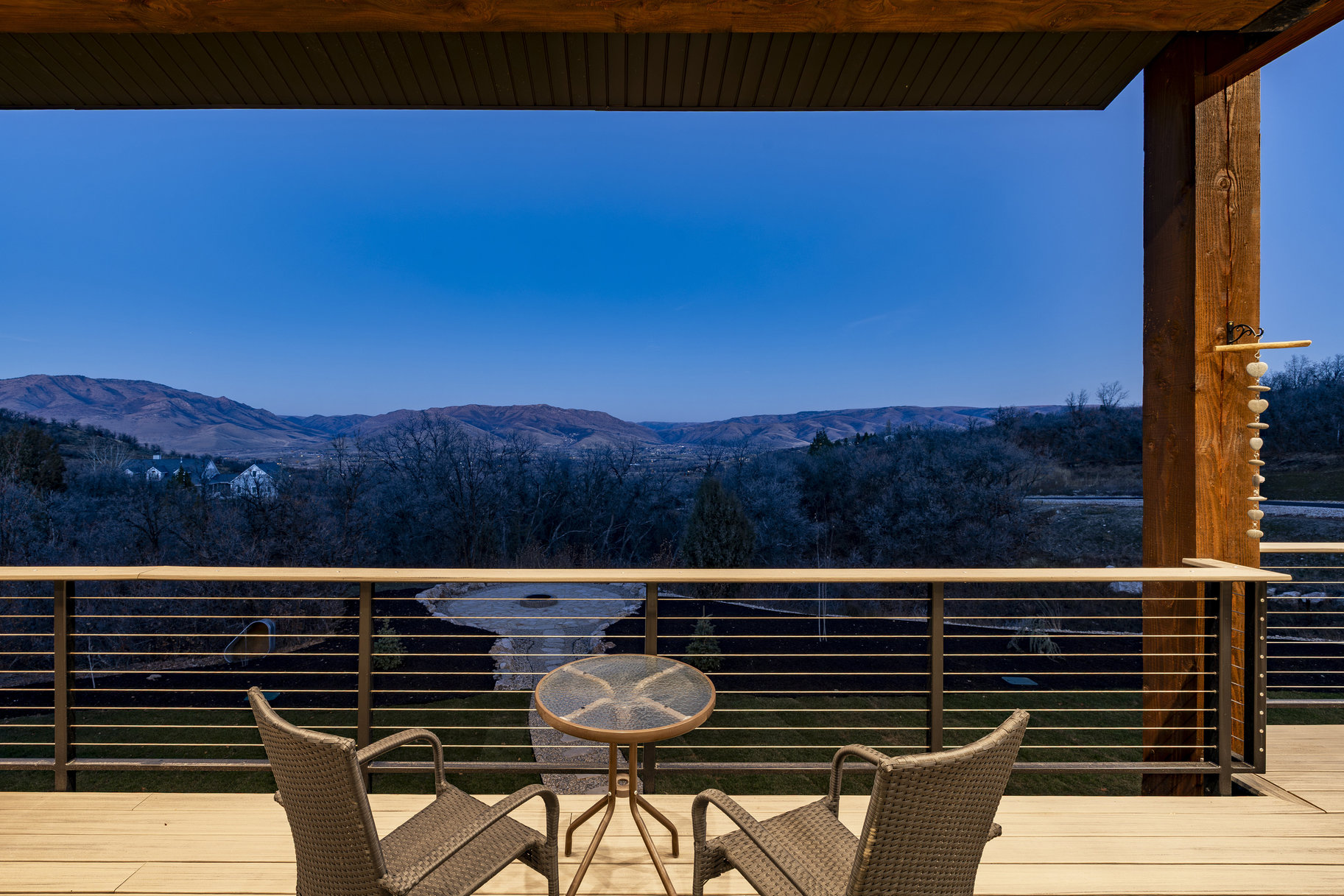  Welcome to a Private Mountain Luxury Retreat on Iconic Old Snowbasin Road - 物件實景