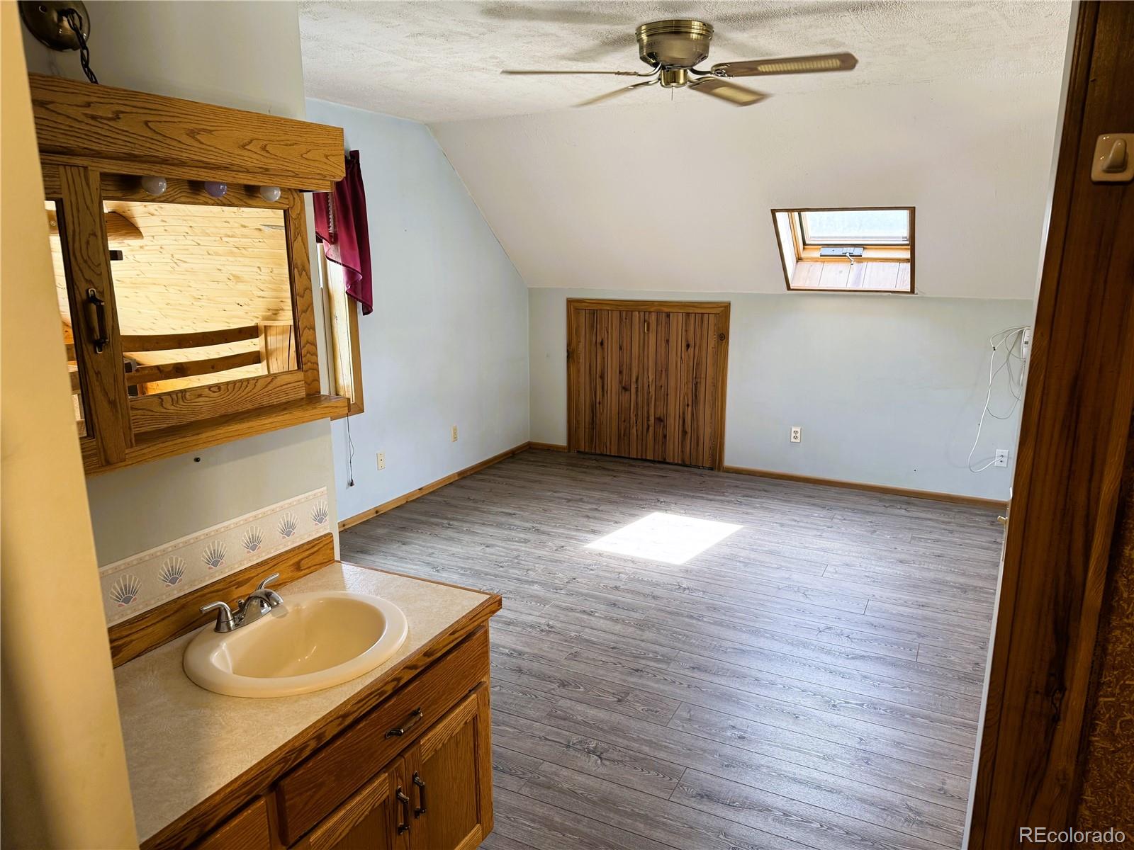 Howard, Colorado, 81233, United States, 2 Bedrooms Bedrooms, ,1 BathroomBathrooms,Residential,For Sale,1977038