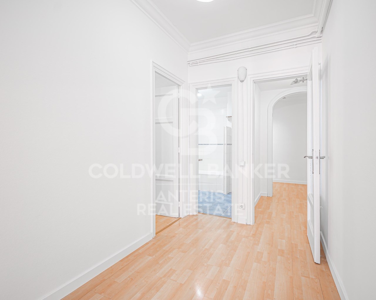 Barcelona, Catalonia, ES, 4 Bedrooms Bedrooms, ,Residential,For Sale,1882730