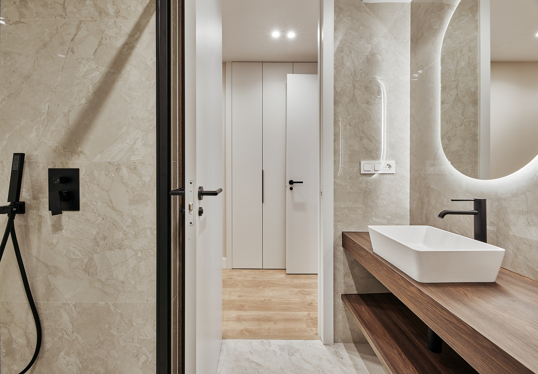  3-bedroom flat with balcony in Salamanca - 物件實景