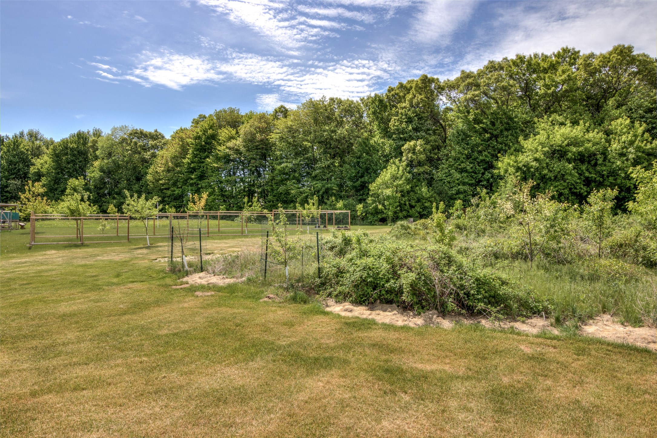 Eau Claire, Wisconsin, 54701, United States, 5 Bedrooms Bedrooms, ,3 BathroomsBathrooms,Residential,For Sale,2049294