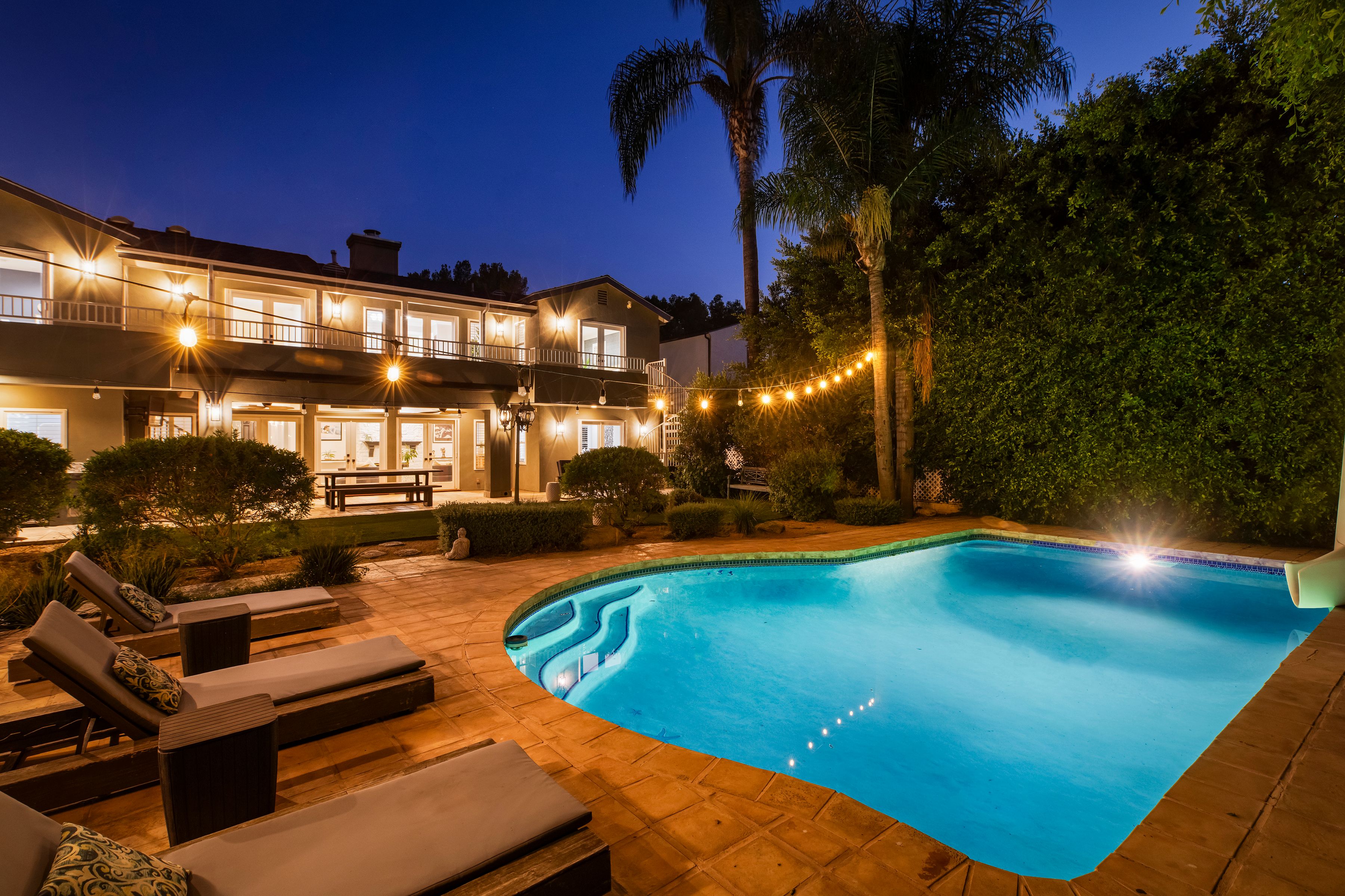  1333 West Valleyheart Drive - 物件實景