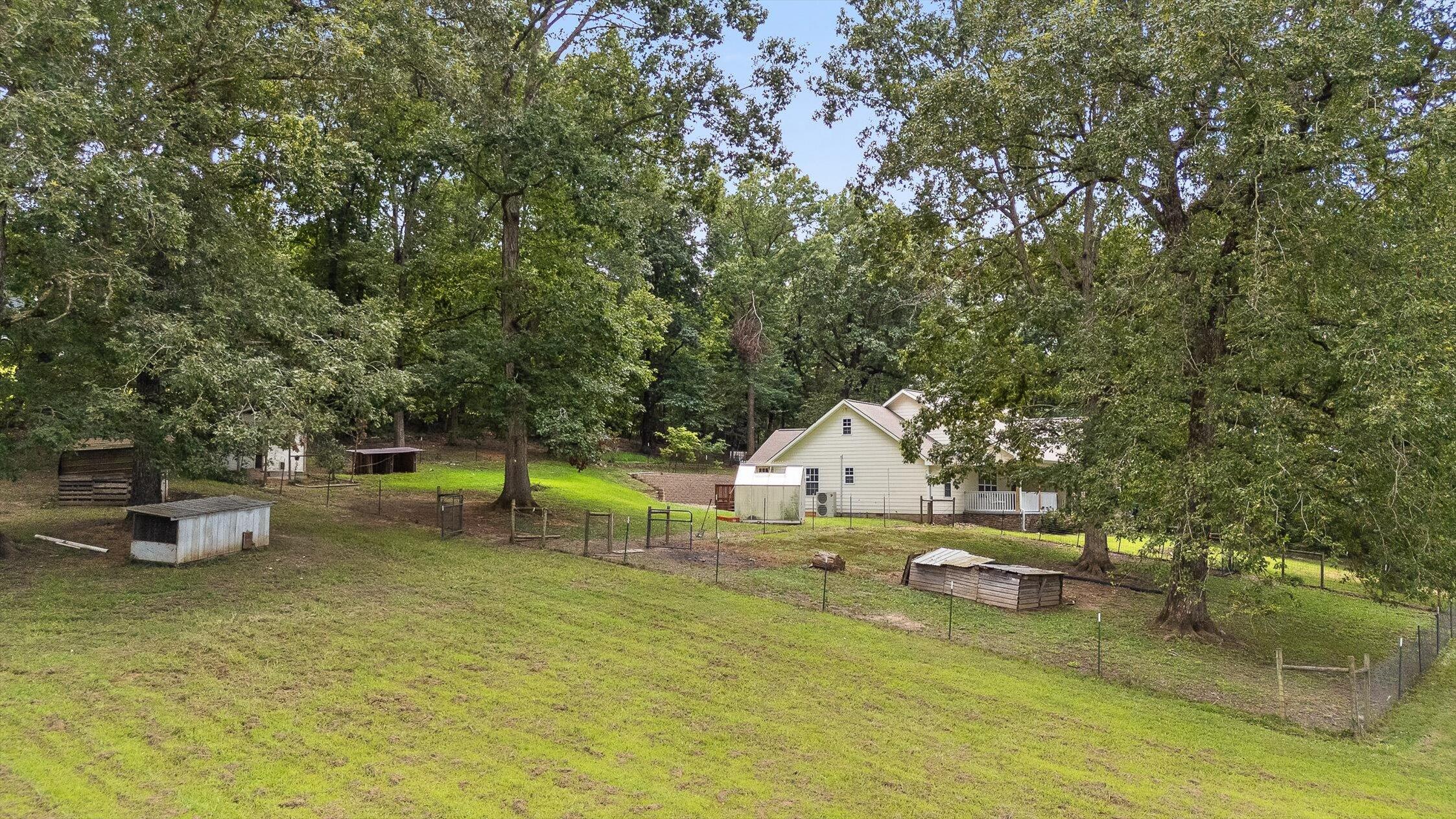 Dunlap, Tennessee, 37327, United States, 3 Bedrooms Bedrooms, ,2 BathroomsBathrooms,Residential,For Sale,1912691
