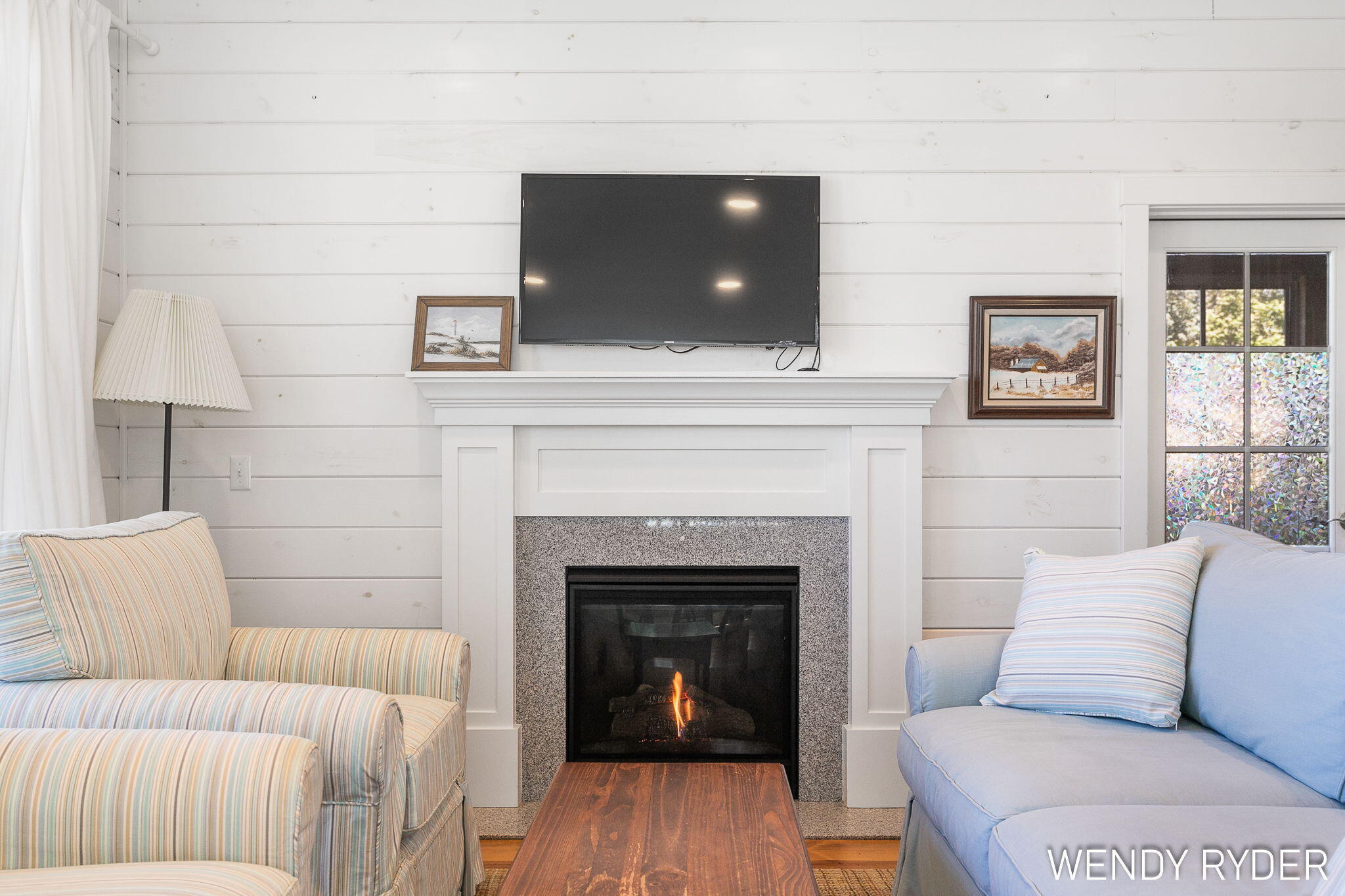 South Haven, Michigan, 49090, United States, 4 Bedrooms Bedrooms, ,4 BathroomsBathrooms,Residential,For Sale,1907418
