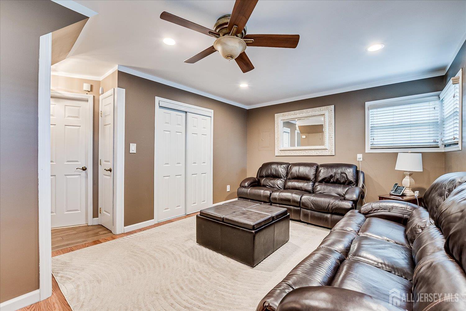 Carteret, New Jersey, 07008, United States, 4 Bedrooms Bedrooms, ,2 BathroomsBathrooms,Residential,For Sale,1981641