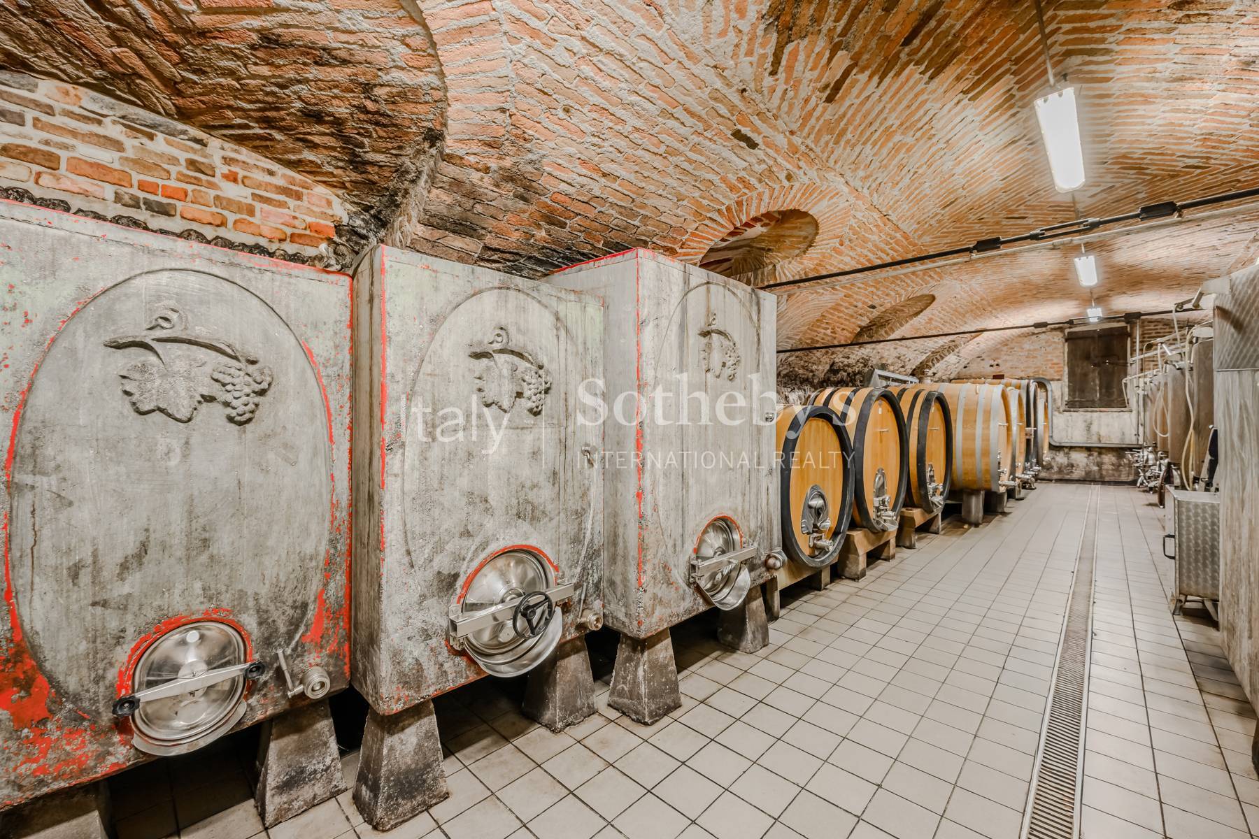  Historic Residence and Organic Winery in Monferrato - 物件實景