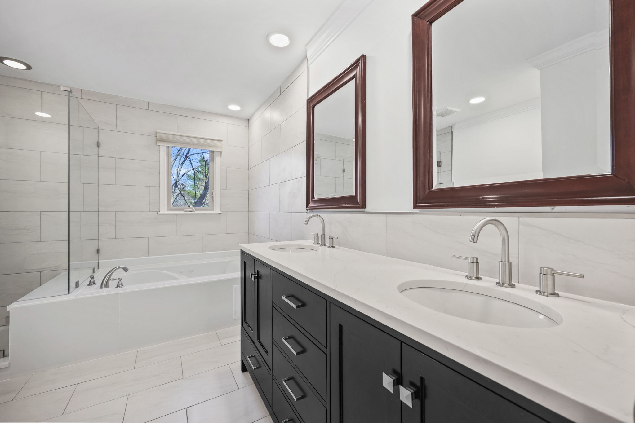  27 Meadow Lane - 物件實景