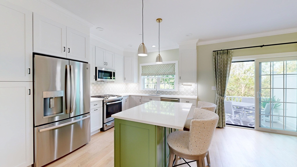Peabody, Massachusetts, 01960, United States, 3 Bedrooms Bedrooms, ,4 BathroomsBathrooms,Residential,For Sale,2048851