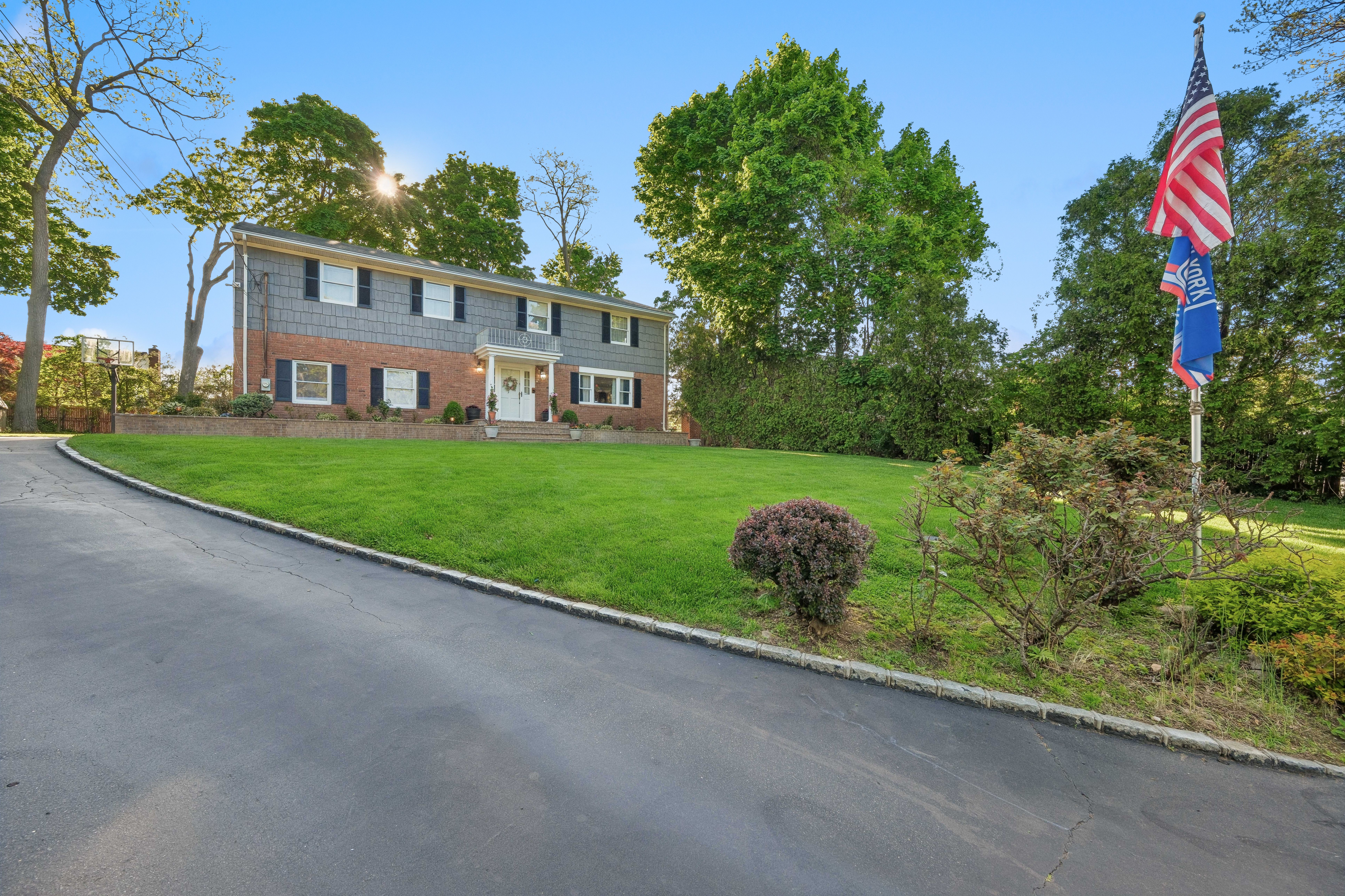  3 Camsanette Court, Glen Cove, NY, 11542 - 物件實景