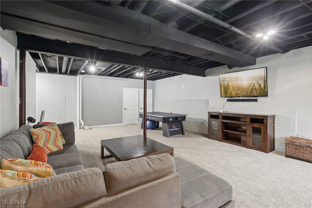 Concord, Ohio, 44077, United States, 4 Bedrooms Bedrooms, ,4 BathroomsBathrooms,Residential,For Sale,2009319