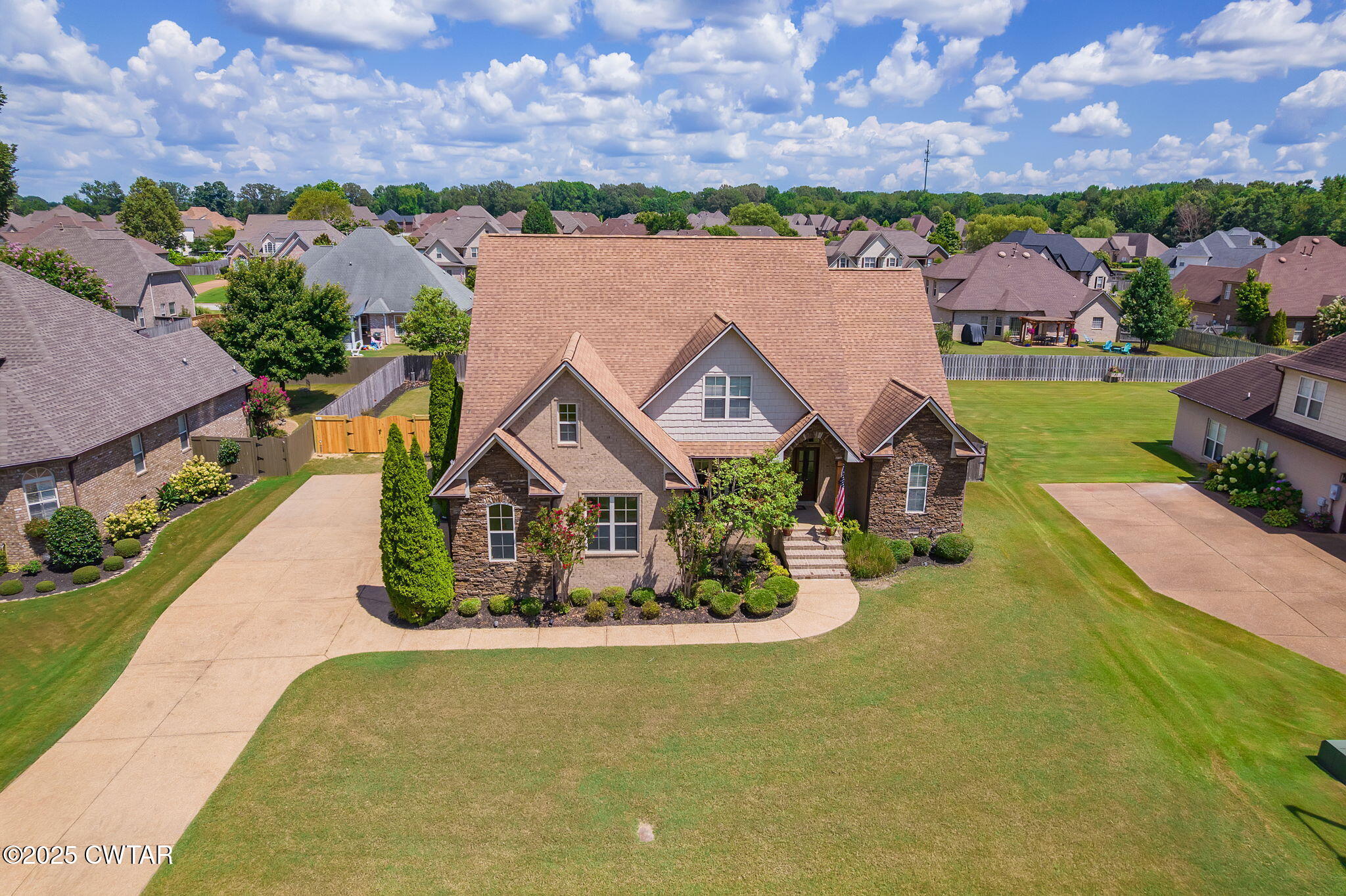 Jackson, Tennessee, 38305, United States, 5 Bedrooms Bedrooms, ,4 BathroomsBathrooms,Residential,For Sale,1912007