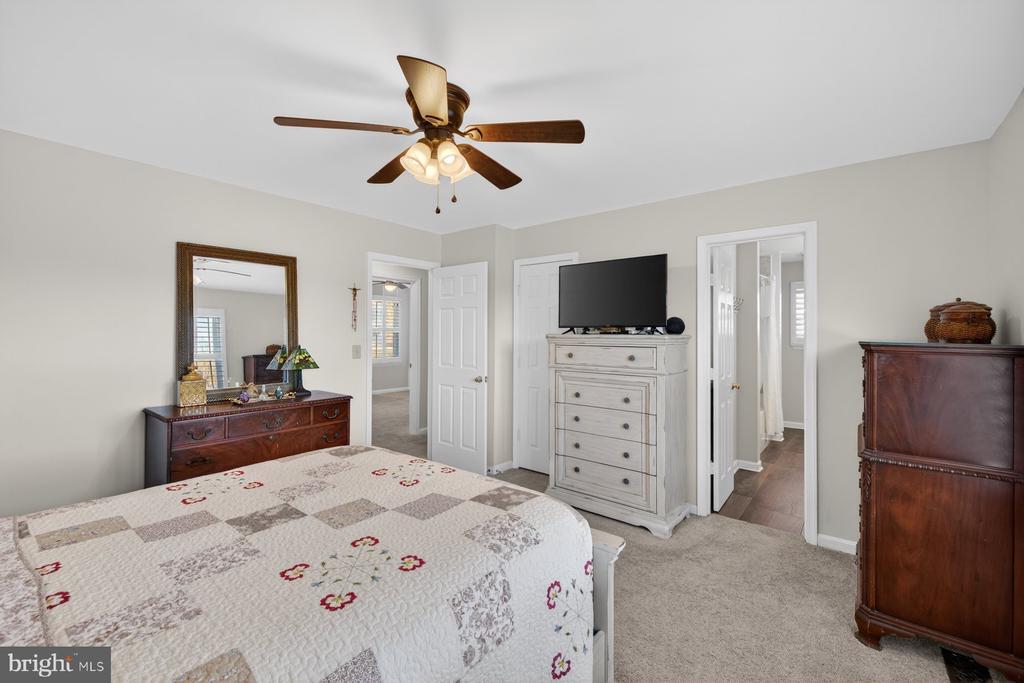 Adamstown, Maryland, 21710, United States, 3 Bedrooms Bedrooms, ,4 BathroomsBathrooms,Residential,For Sale,2012547