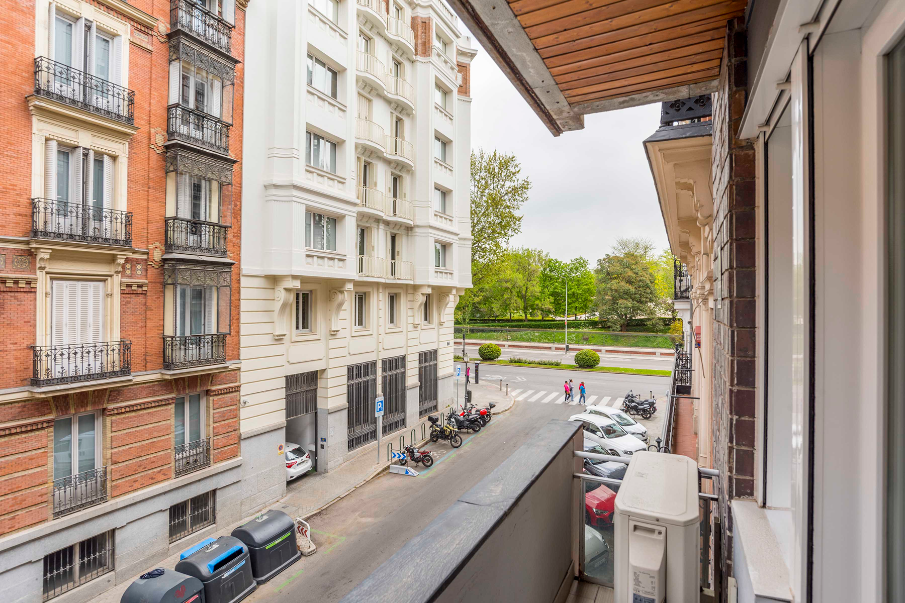  Studio with terrace in Jerónimos - 物件實景