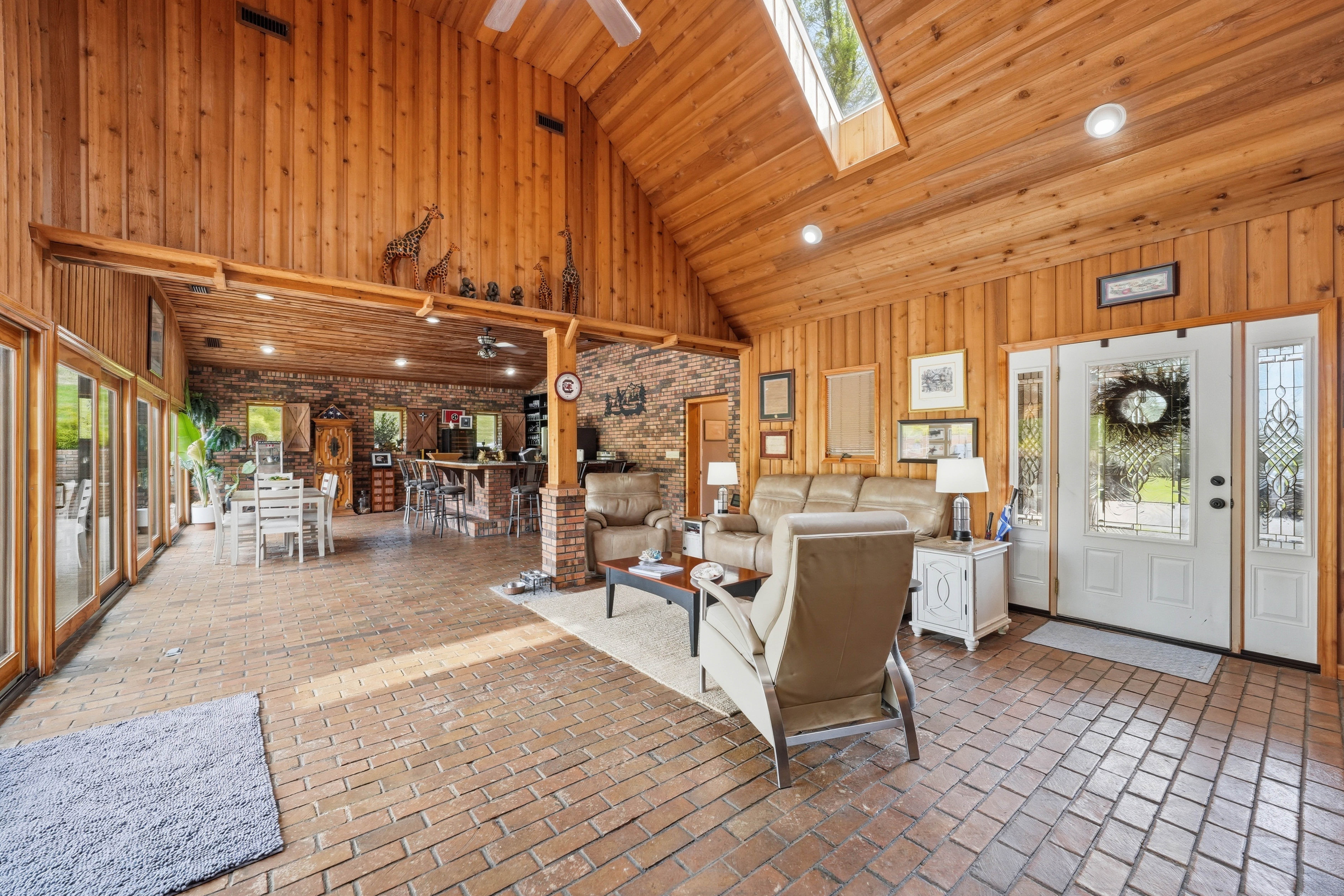  4953 Weaver Pike, Bluff City, TN 37618 - 物件實景