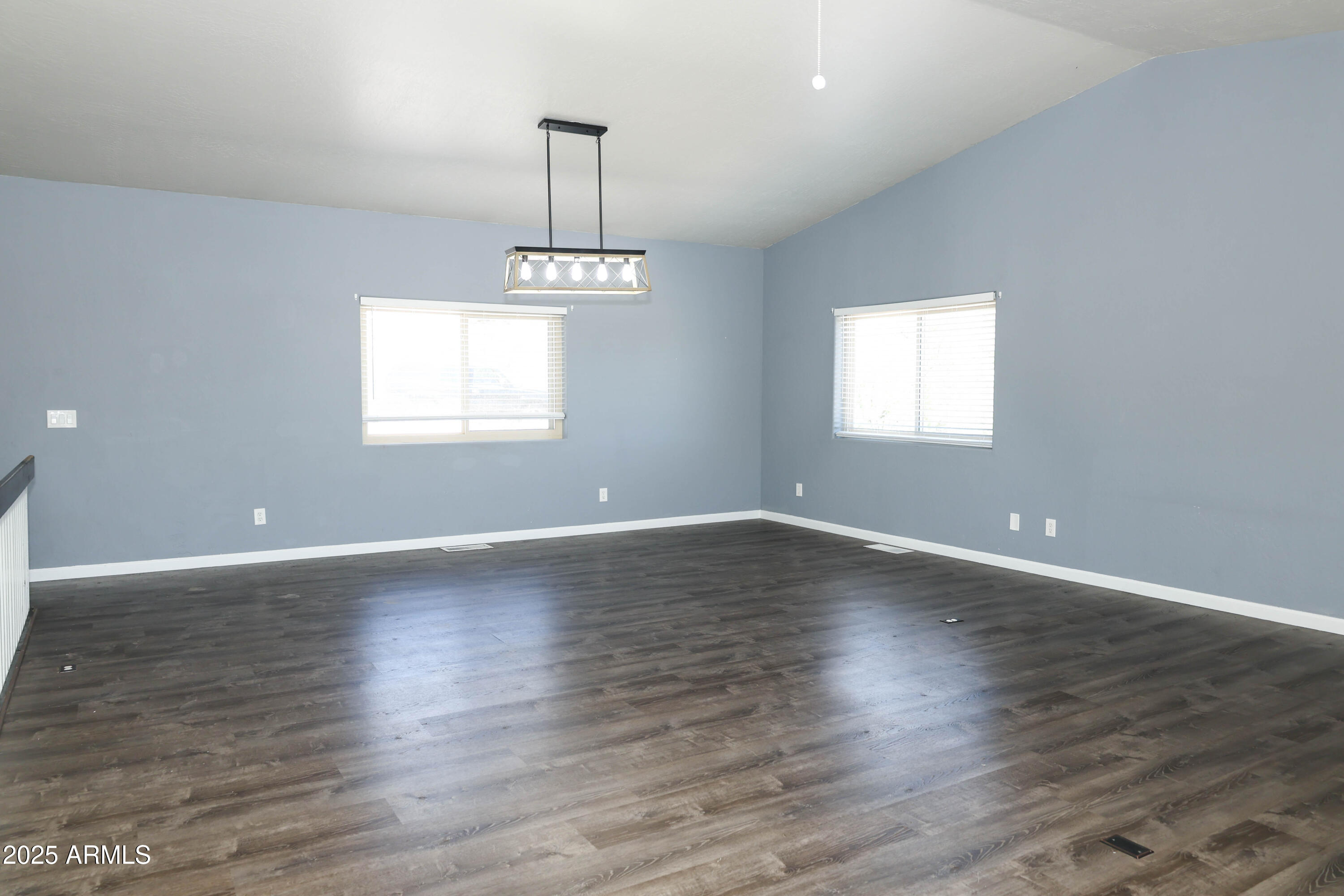 Clarkdale, Arizona, 86324, United States, 4 Bedrooms Bedrooms, ,Residential,For Sale,1902040