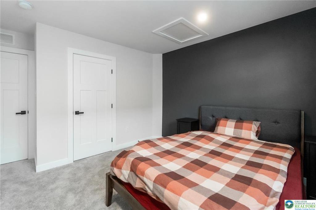 Catasauqua, Pennsylvania, 18032, United States, 5 Bedrooms Bedrooms, ,5 BathroomsBathrooms,Residential,For Sale,2008861