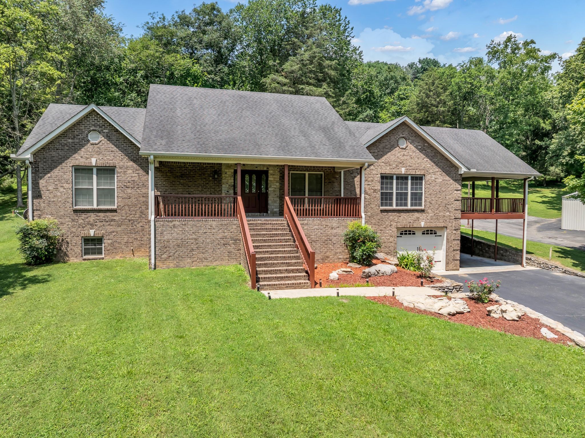 Whites Creek, Tennessee, 37189, United States, 3 Bedrooms Bedrooms, ,3 BathroomsBathrooms,Residential,For Sale,1895173