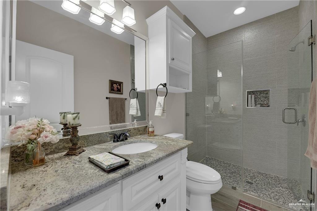 Santa Elena, Texas, 78591, United States, 4 Bedrooms Bedrooms, ,4 BathroomsBathrooms,Residential,For Sale,1932729