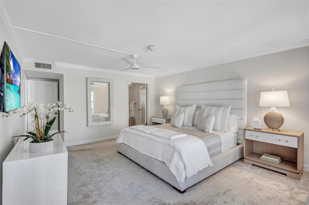 Sarasota, Florida, 34242, United States, 2 Bedrooms Bedrooms, ,2 BathroomsBathrooms,Residential,For Sale,1895415