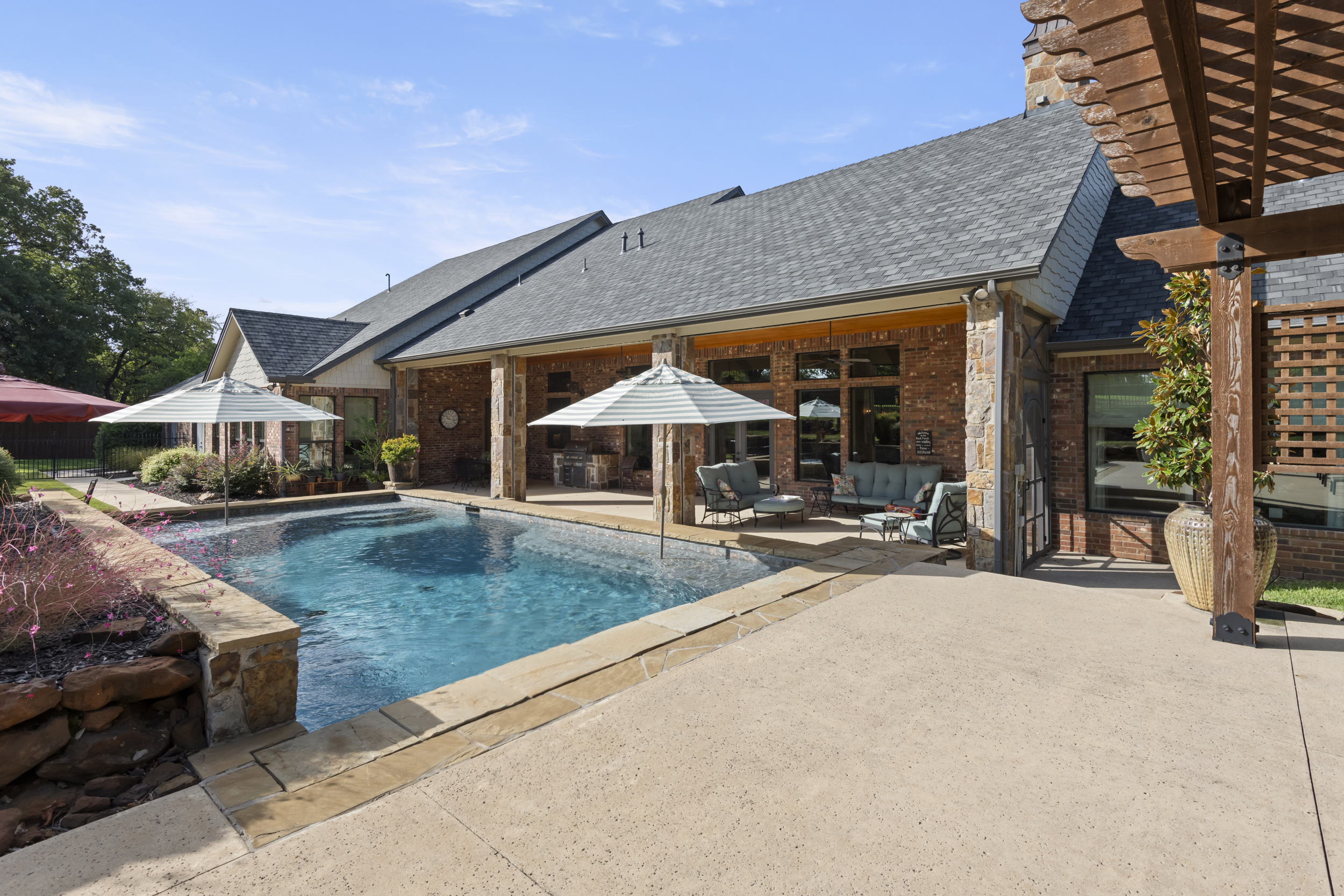  200 Regency Court, Denton, TX, 76210 - 物件實景
